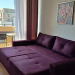 Apartman Luxor Zaks *